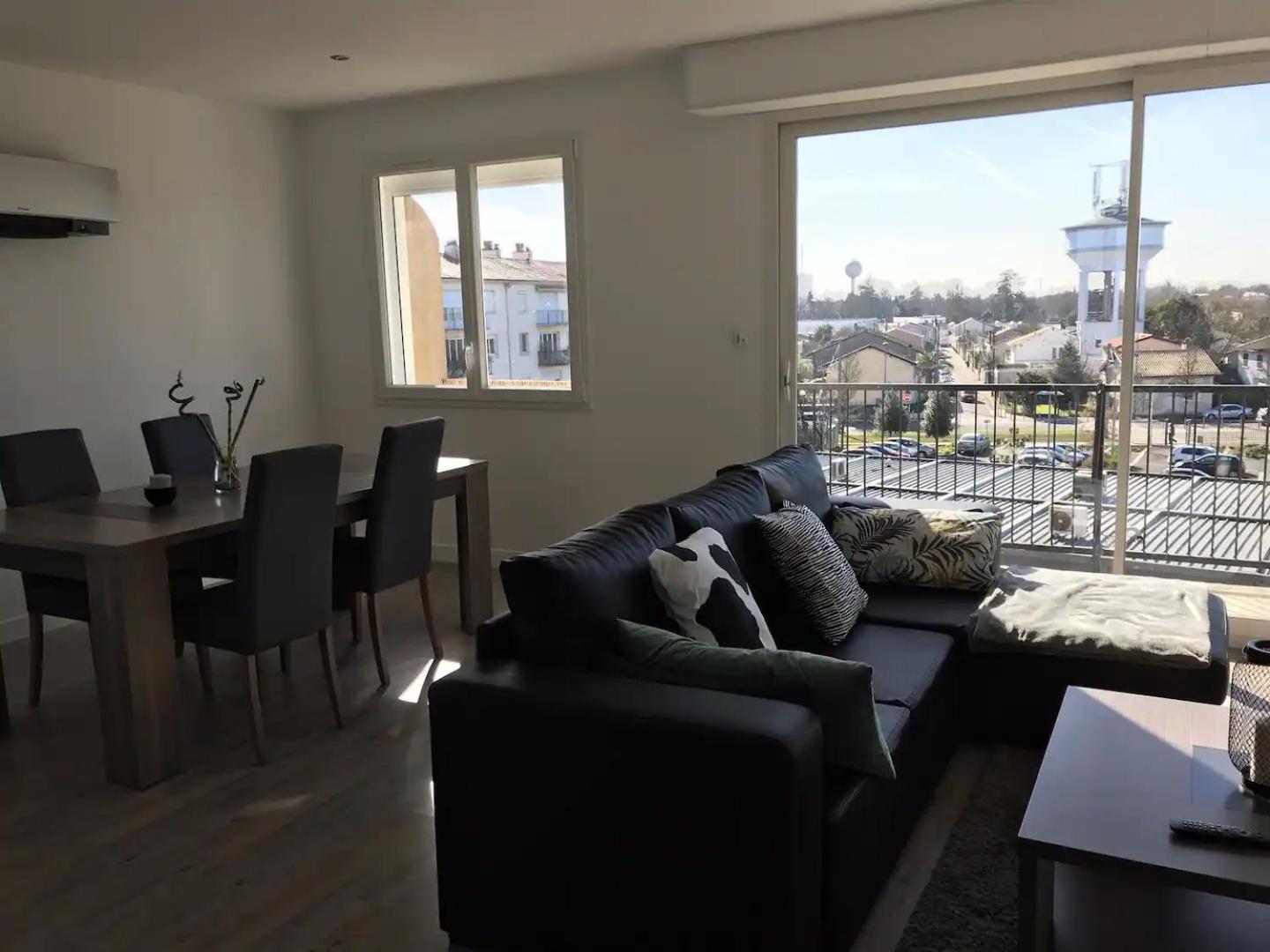 Superbe Appartement Proche Bordeaux Pied Du Tram Lormont Eksteriør billede