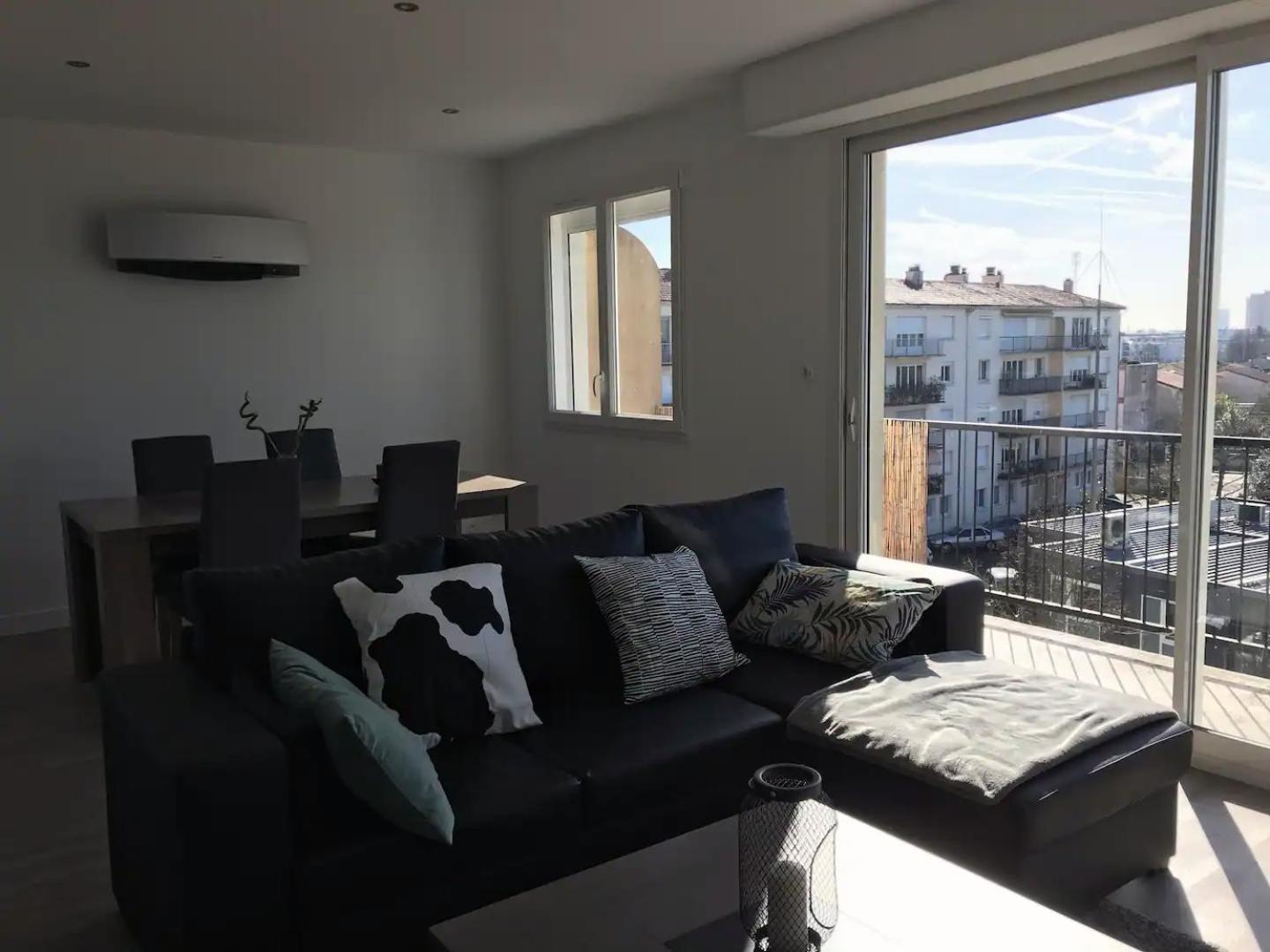 Superbe Appartement Proche Bordeaux Pied Du Tram Lormont Eksteriør billede